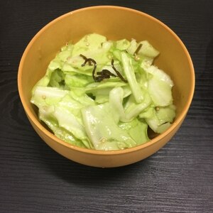 簡単おつまみ!!塩昆布キャベツ